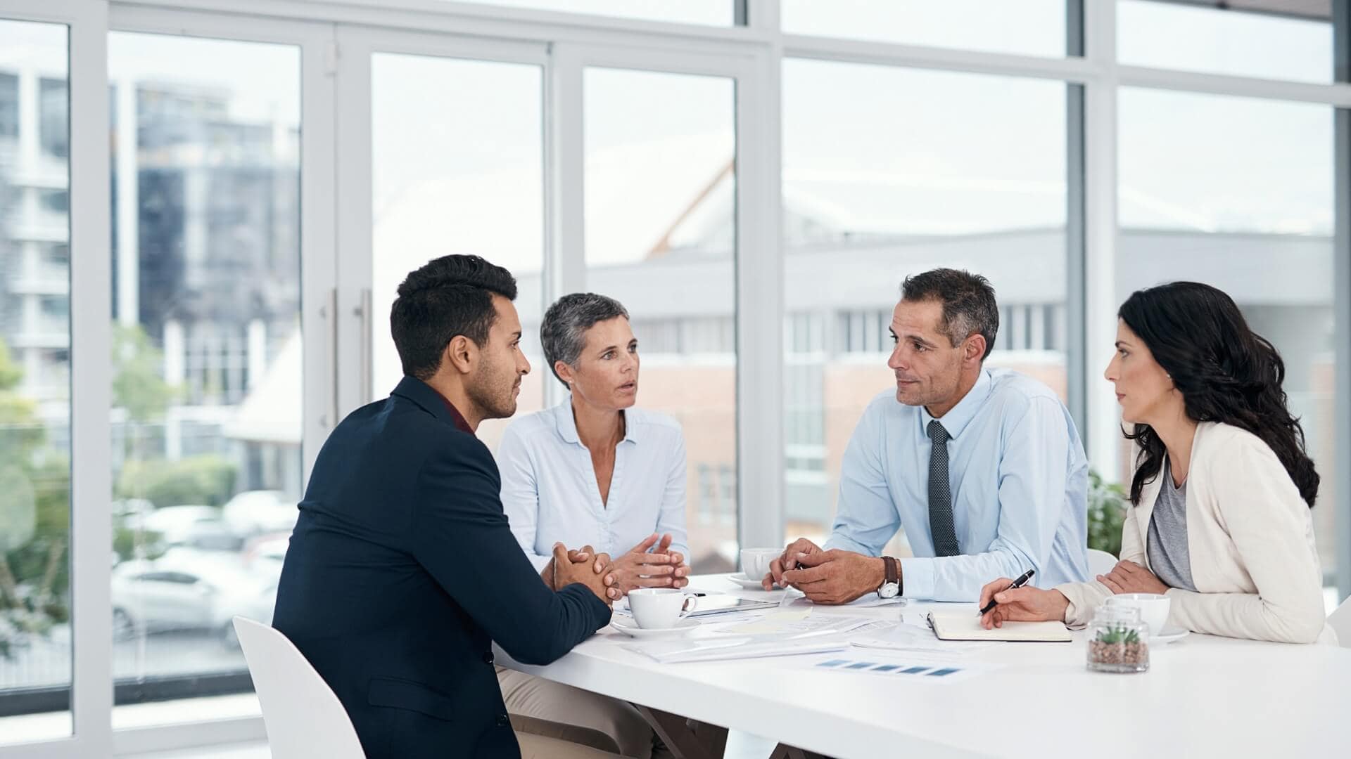 Postgrados en gestión pública en Lima: opciones para crecer en el sector estatal